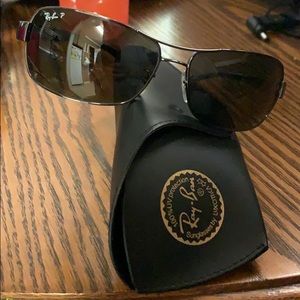 Men’s Ray Ban sunglasses